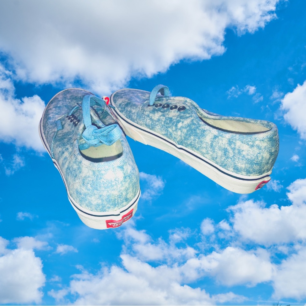 White and blue denim vans w/free gift - Picture 2 of 3